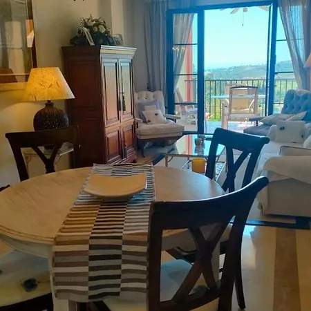 Fairway Vista La Apartment *